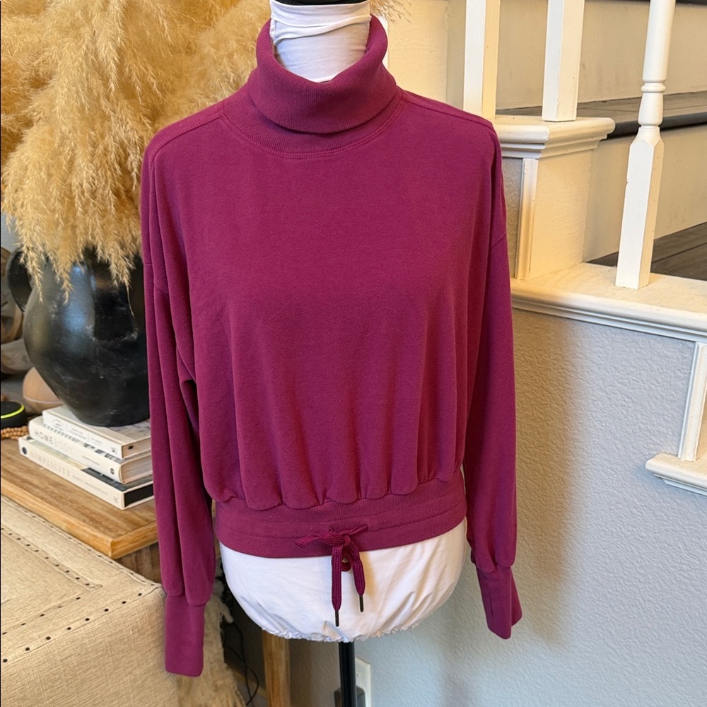 Sweaty Betty Melody Luxe Fleece Long Sleeve Turtleneck Sweatshirt Size 6 - Picture 3 of 8